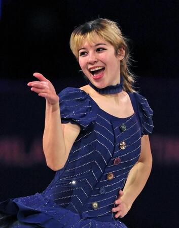 エキシビションで演技するアリサ・リュウ＝２１日