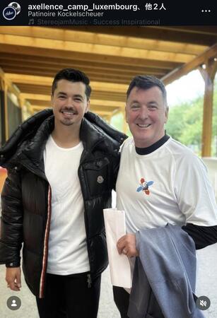 ジョイ・ラッセルさんのインスタ　ｊｏｅｙｒｕｓｓｅｌｌｃｈｏｒｅｏｇｒａｐｈｙより