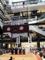 多くのファンに注目された大相撲イベント「うめきた場所」