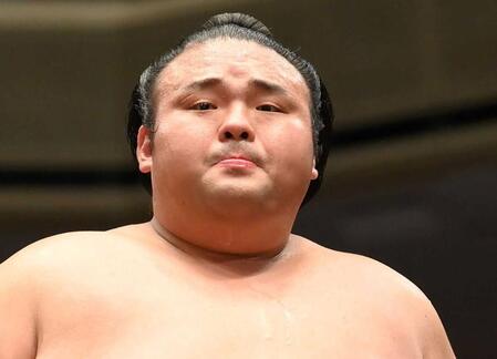 大関貴景勝時代の湊川親方＝２３年５月