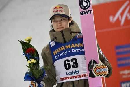 　スキーＷ杯ジャンプ、男子個人第２４戦で３位に入った小林陵侑＝７日、ラハティ（Ｌｅｈｔｉｋｕｖａ提供・ロイター＝共同）