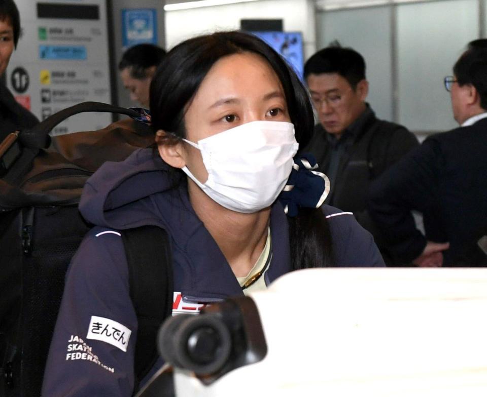 オランダから帰国した高木美帆（撮影・佐藤厚）