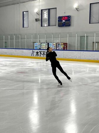 世界選手権を前に練習を公開する千葉百音