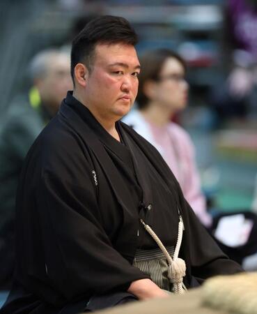 元稀勢の里 元若嶋津の日高六男さんを悼む「たくさん声をかけていただきました」
