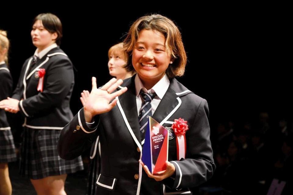 Ｎ高等学校の卒業式に出席した池田美来（Ｎ高等学校提供）