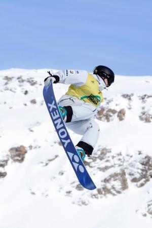 戸塚Ｖ、５季ぶり種目別も制覇　スノボＷ杯ＨＰ最終戦