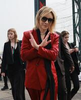 国歌演奏を終え引き揚げるＹＯＳＨＩＫＩ（撮影・神子素慎一）