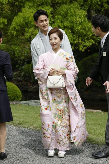 “りくりゅう”園遊会で天皇陛下に報告