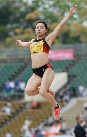 　優勝した高良彩花