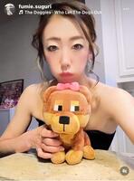 村主章枝さんのインスタグラム（＠ｆｕｍｉｅ．ｓｕｇｕｒｉ）から