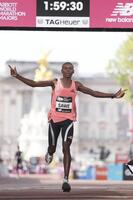 　男子で優勝したセバスチャン・サウェ。初の２時間切りを達成した（ゲッティ＝共同）