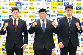 全日本選手権の前日会見に出席した（左から）村尾三四郎、香川大吾、新井道大