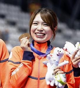 佐藤綾乃さん（提供・共同通信社）