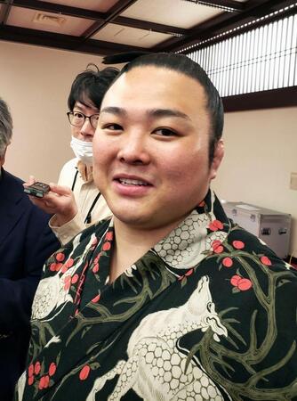 力士会に出席した炎鵬