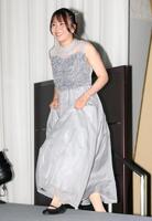 登壇する深田茉莉（撮影・吉澤敬太）