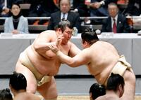 稽古総見で汗を流す熱海富士