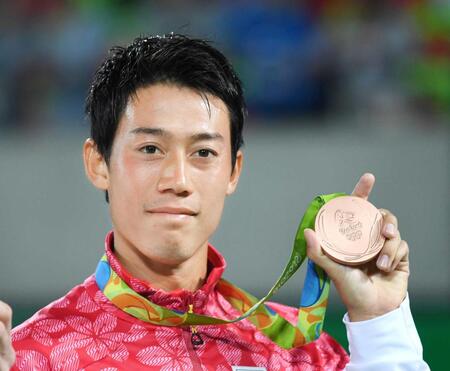 　１６年　リオ五輪で銅メダルを獲得する