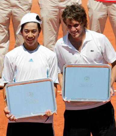　０６年　全仏オープン・ジュニアの男子ダブルスで優勝（ＡＰ＝共同）