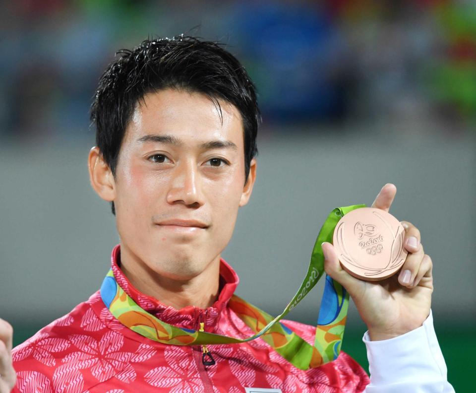 　１６年　リオ五輪で銅メダルを獲得する