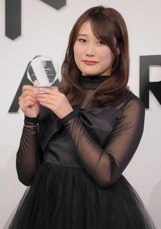 ＳＮＯＷ　ＡＷＡＲＤ　２０２６で。村瀬心椛（４月２８日）