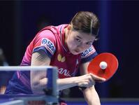 　女子準決勝のドイツ戦でプレーする橋本帆乃香