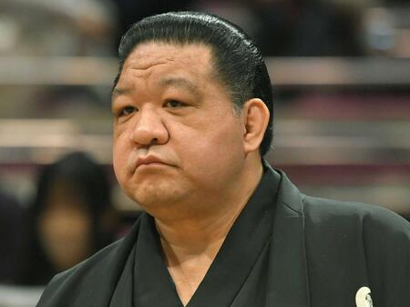 元大関魁皇の浅香山親方