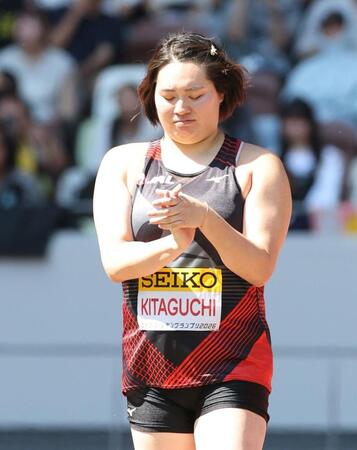 女子やり投げ、４投目がファウルとなった北口榛花（撮影・伊藤笙子）