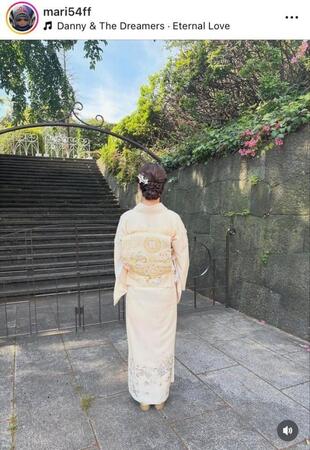深田茉莉インスタグラム（ｍａｒｉ５４ｆｆ）より