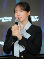 会見する本田真凜（撮影・吉澤敬太）