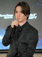 会見する宇野昌磨（撮影・吉澤敬太）