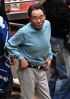 観戦に訪れた東尾修氏（撮影・持木克友）