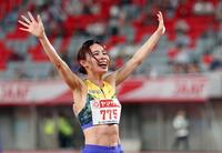 女子５０００メートルで優勝した山本有真