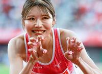 女子１００メートル障害で優勝した中島ひとみ