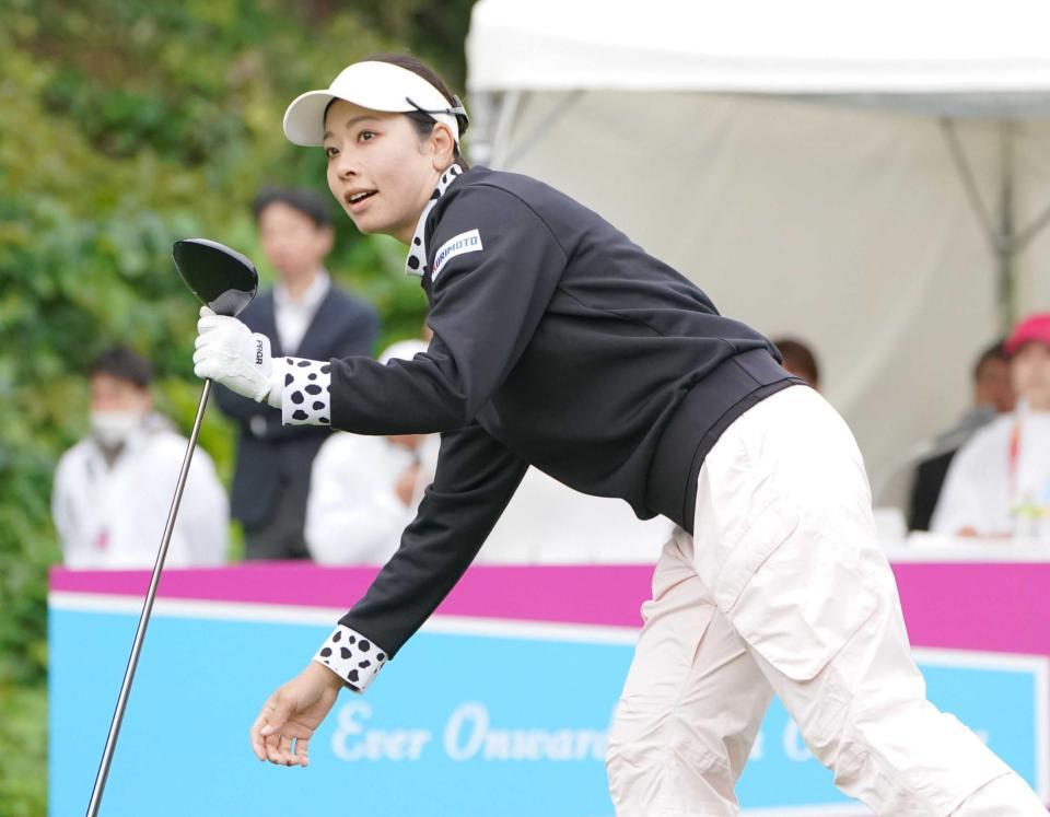 　ジュニアゴルフキャンプを開催する森田理香子