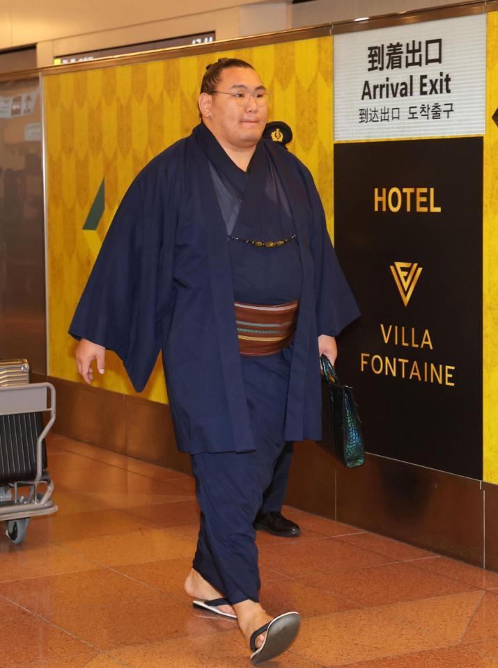 フランスから帰国した豊昇龍（撮影・佐々木彰尚）