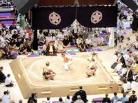 異例の状況で行われた大の里の土俵入り