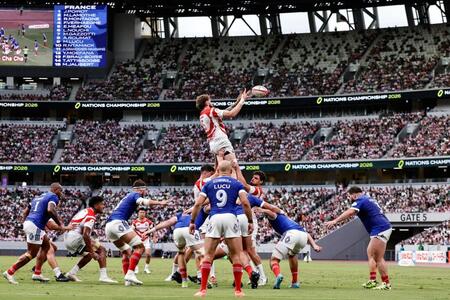 ＭＵＦＧ国立で行われたラグビーのネーションズ選手権第３戦、日本－フランス戦