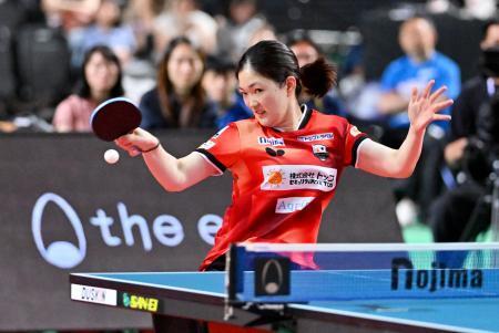 　台湾の新竹県で行われたＴリーグの開幕戦でプレーするトップ名古屋の木原美悠（（Ｃ）Ｔ．ＬＥＡＧＵＥ、共同）