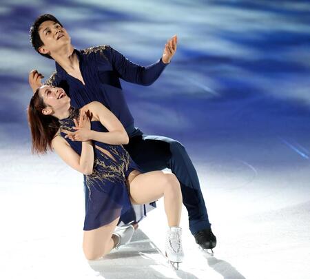 初プロデュースのアイスショーで演技する三浦璃来さんと木原龍一さん＝東京辰巳アイスアリーナ（撮影・伊藤笙子）