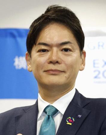 　横浜市の山中竹春市長