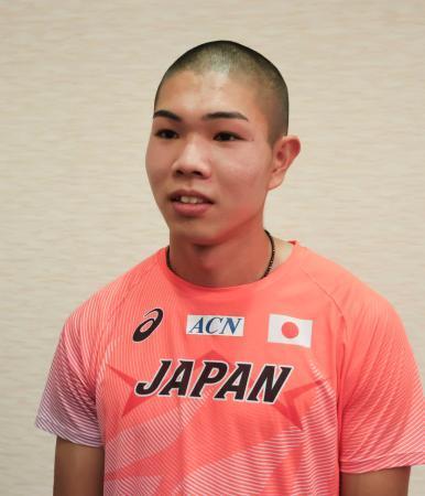 　取材に応じる男子４００メートル障害の後藤大樹＝３１日、千葉県成田市