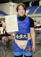 ６５キロ以下級で個人２位、団体２位に輝いた武井陽奈