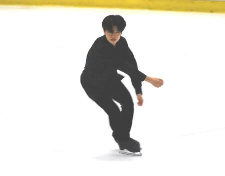 優雅に滑る吉岡希