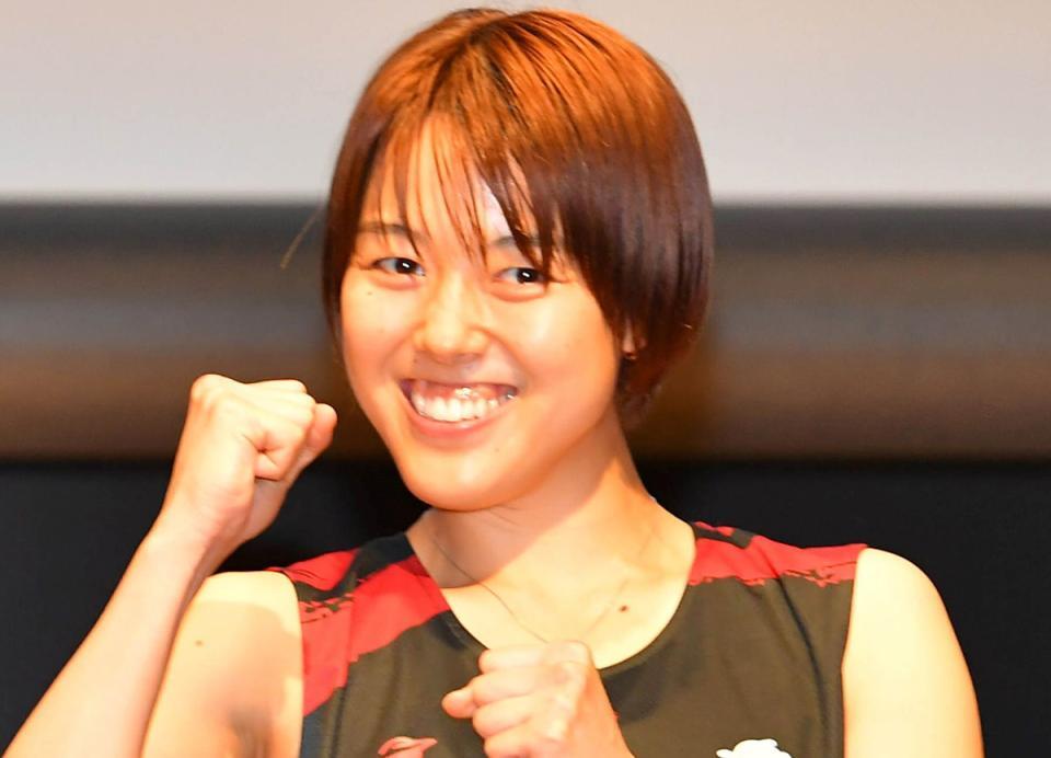 山本麻衣