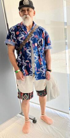 巡業に訪れた手計学さん