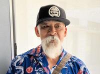 巡業に訪れた手計学さん