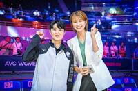 台湾のテン・イェンミン監督（左）と元日本代表の木村沙織さん（右）　©Ｖｏｌｌｅｙｂａｌｌ　Ｗｏｒｌｄ