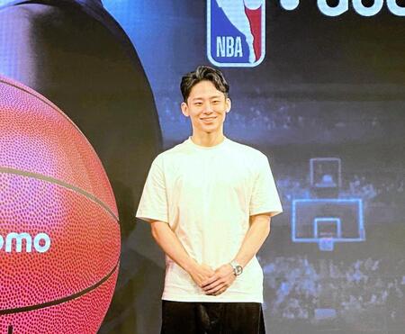 ＮＢＡ　ｄｏｃｏｍｏの新アンバサダーに就任した河村勇輝