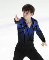 男子ＳＰ、演技する中田璃士（撮影・伊藤笙子）