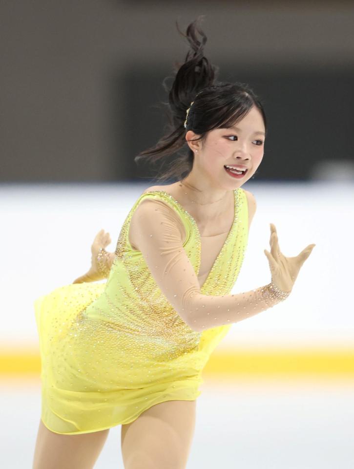 女子ＦＳ、演技する中井亜美（撮影・伊藤笙子）